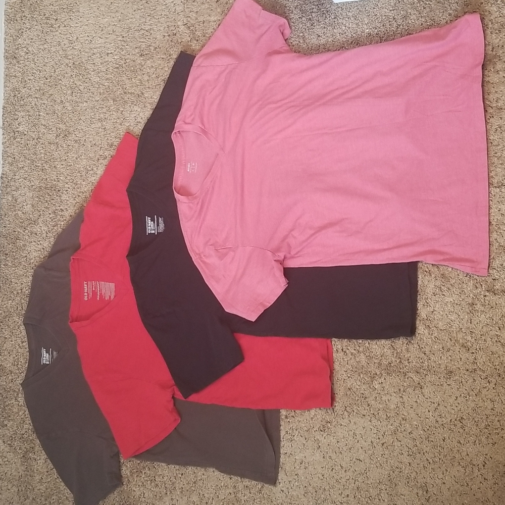 Old Navy Assorted V-Neck Tee Shirts. All Size Large. Decent Condition.